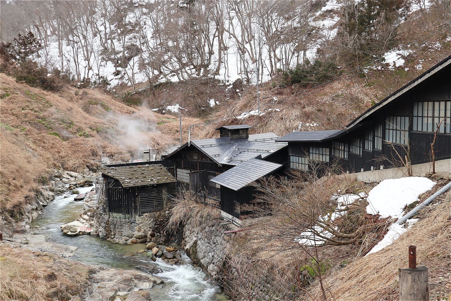奥小安峡 大湯温泉 阿部旅館|いざ、秘湯へ。 (秋田県湯沢市)|おんせん風呂録 奥小安峡 大湯温泉 阿部旅館|いざ、秘湯へ。 (秋田県湯沢市)|おんせん風呂録